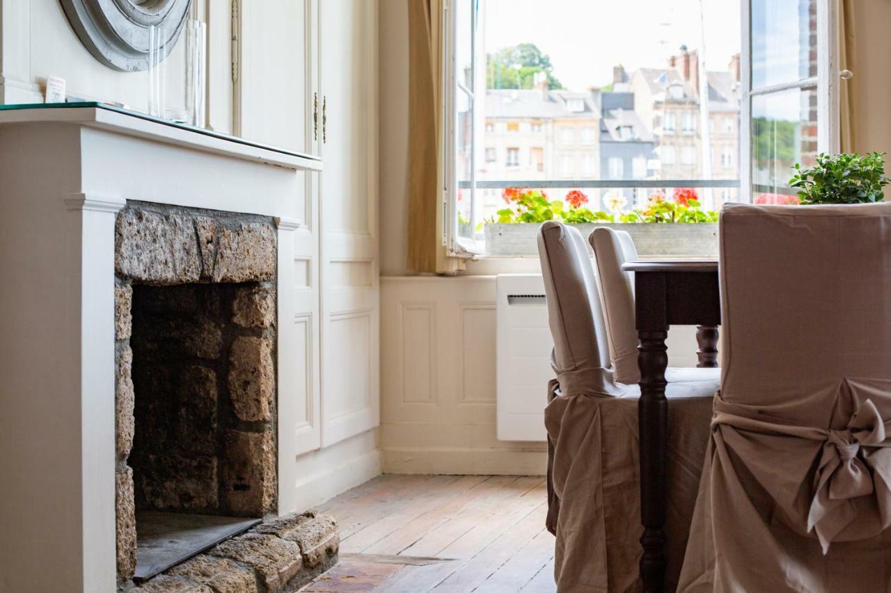 Appartement Vieux Bassin Honfleur Exterior foto