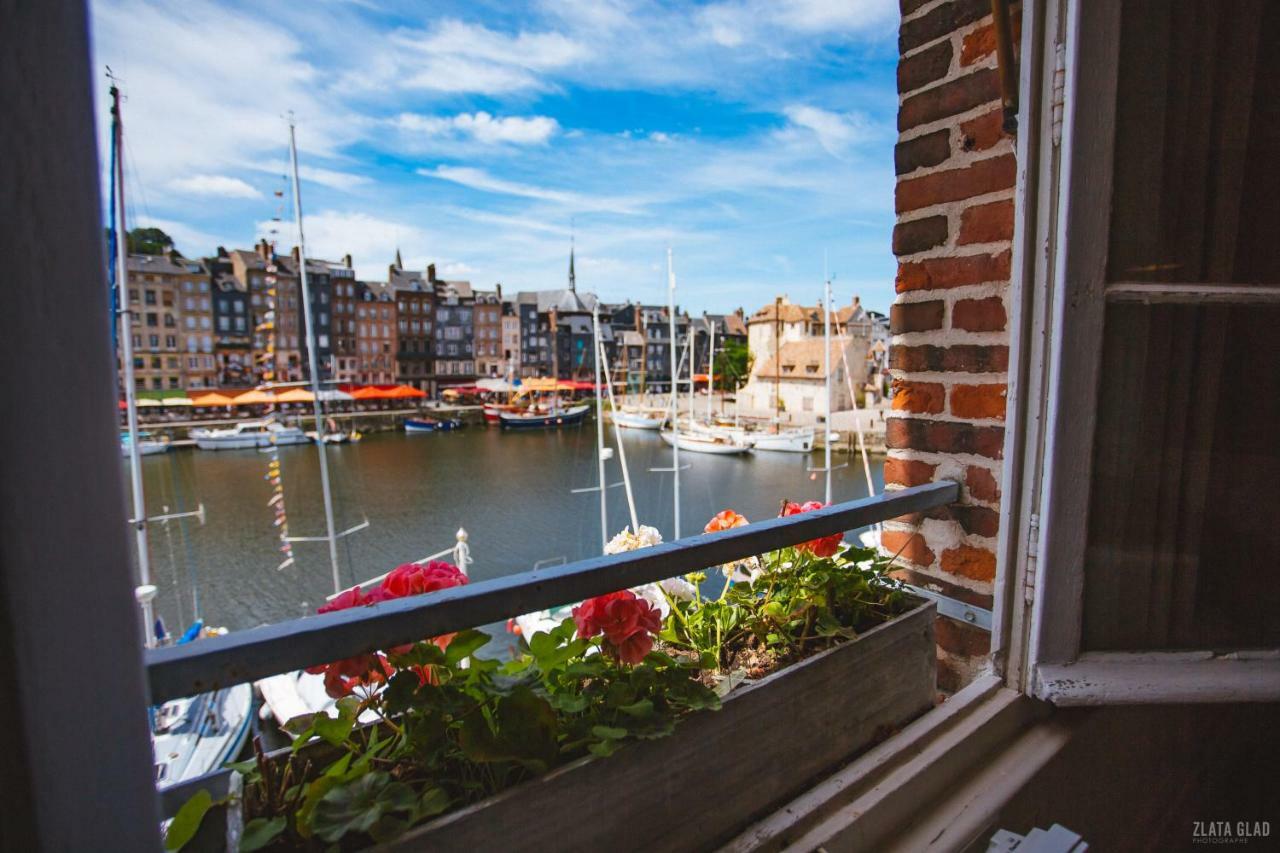 Appartement Vieux Bassin Honfleur Exterior foto